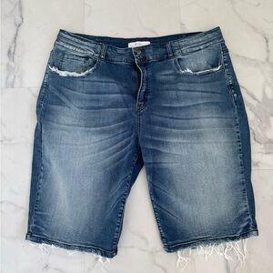 Kancan signature Distressed Denim Shorts women size 16-18 XL 36